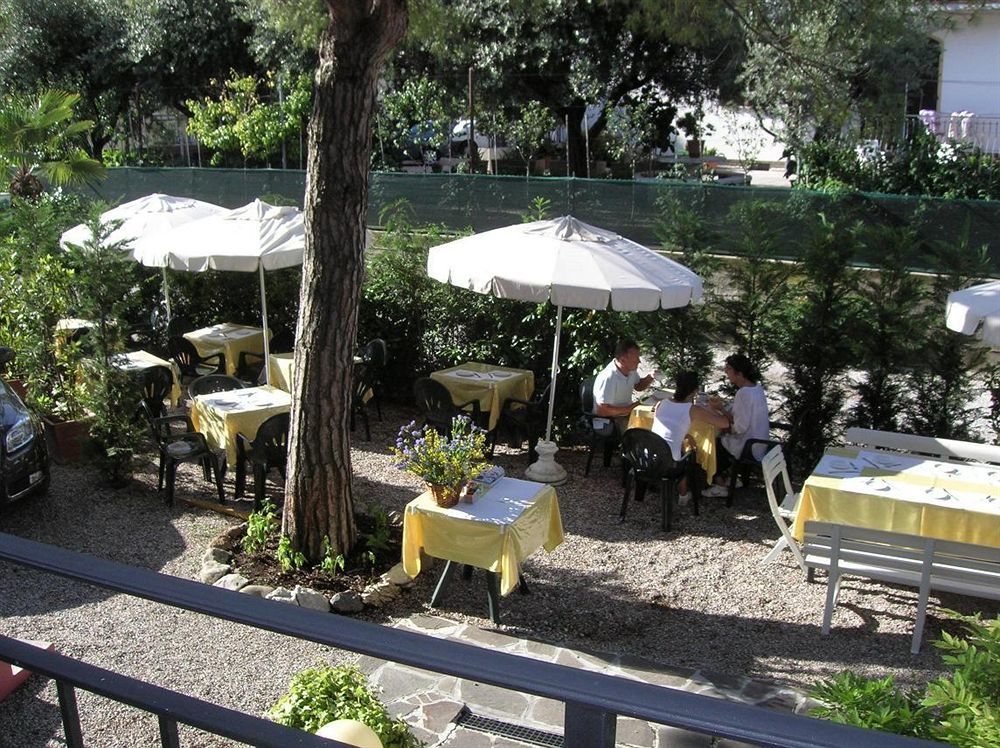 Hotel Villa Pagoda Sirmione Eksteriør bilde